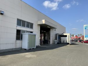 自動車販売店整備工場外壁改修工事（福岡市）